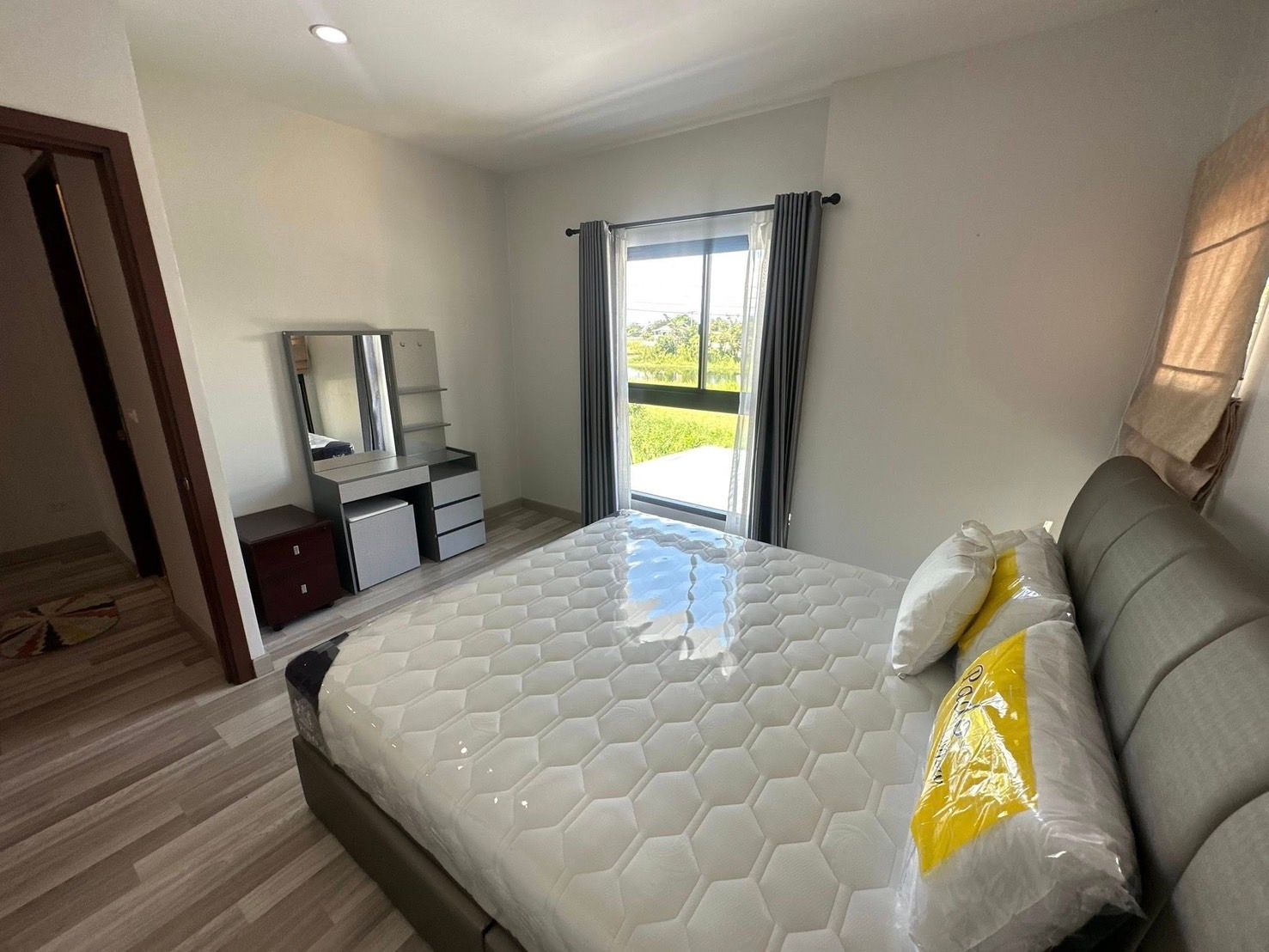 Lanna Lakeview - Image 19