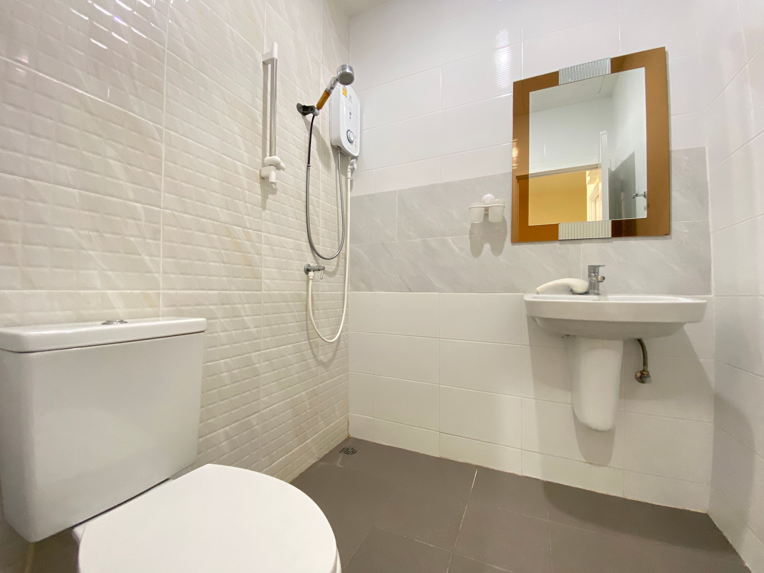 3 卧室 联排别墅 出租 在  - Image 16