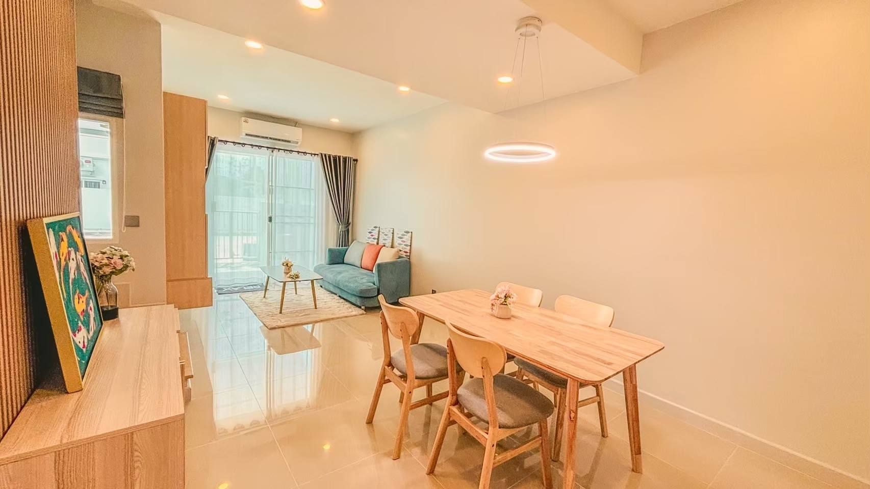 3 卧室 联排别墅 出租 在  - Image 4