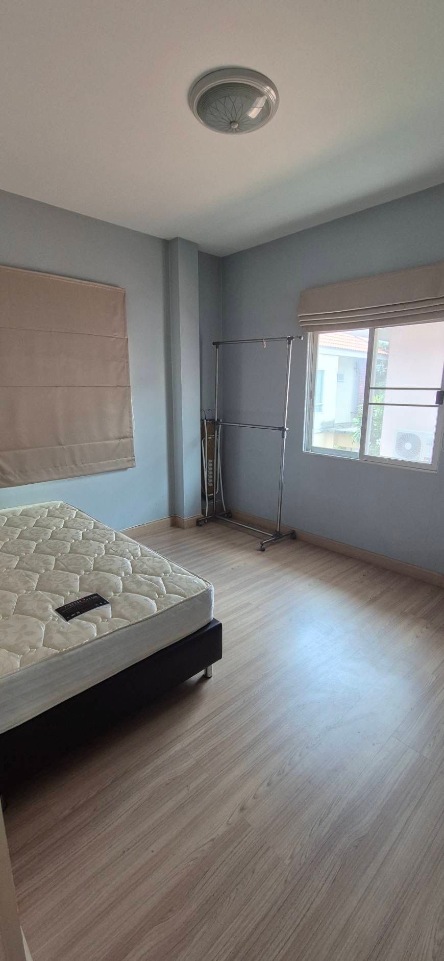 3 卧室 独立房屋 出租 在  - Image 10