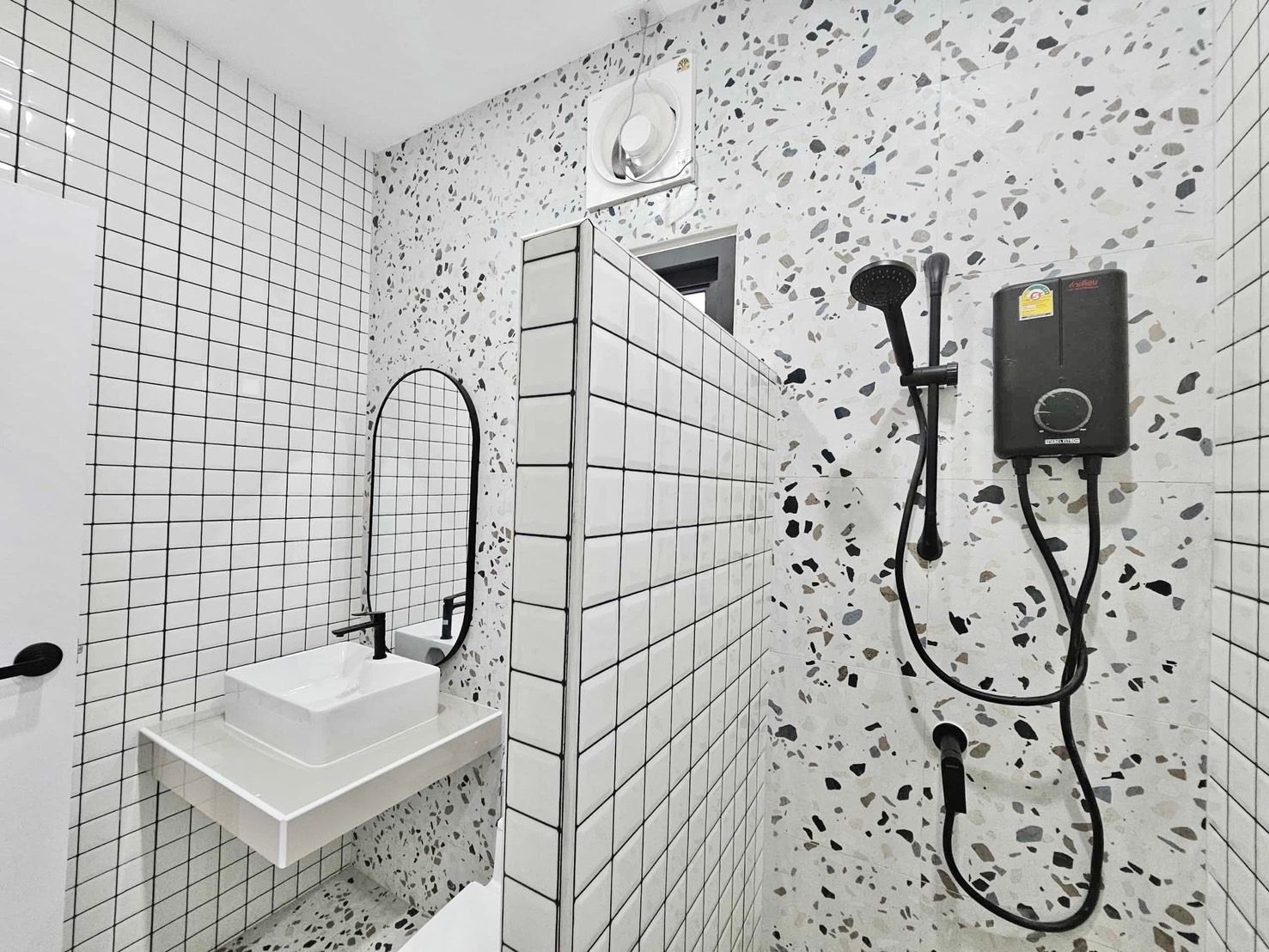 uploads/efe1bc97-da39-4732-9026-bc1cbf882b7a/8beb2bc8-4ff1-4e01-b8d1-6ee01f284ddb