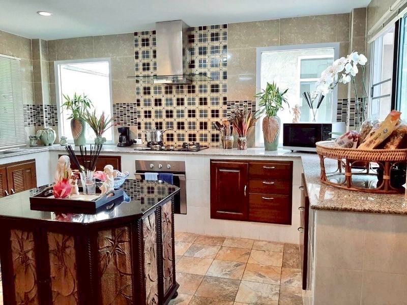 3 卧室 独立房屋 出租 在  - Image 4