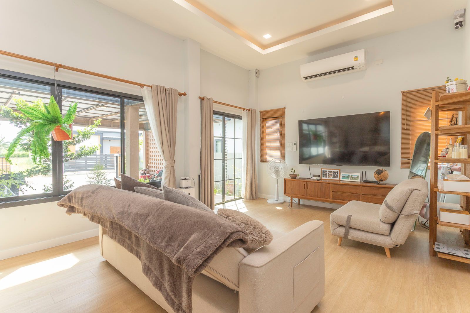 uploads/efe1bc97-da39-4732-9026-bc1cbf882b7a/8ca5e2b3-e4fb-4d1a-83a9-089dcd57697e