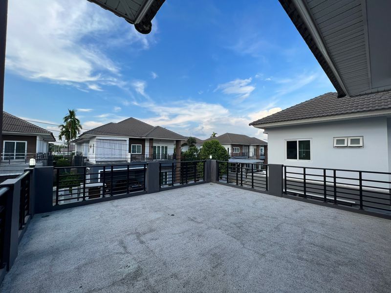 4 卧室 独立房屋 出租 在  - Image 16