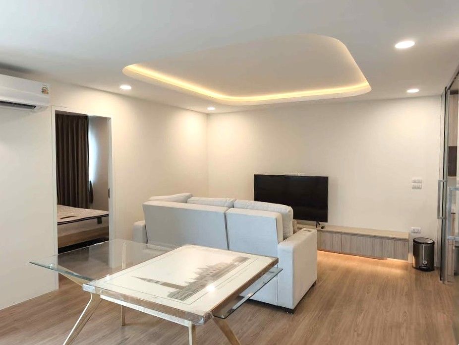 Hillside 2 Condo - Image 2