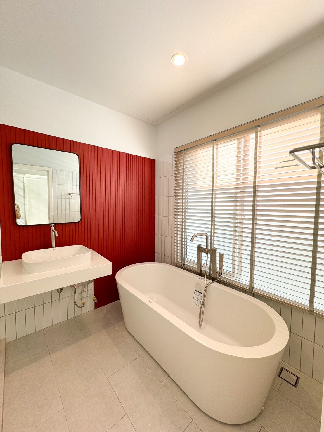 uploads/efe1bc97-da39-4732-9026-bc1cbf882b7a/8e133464-f095-4388-98dd-060f85ba2f36