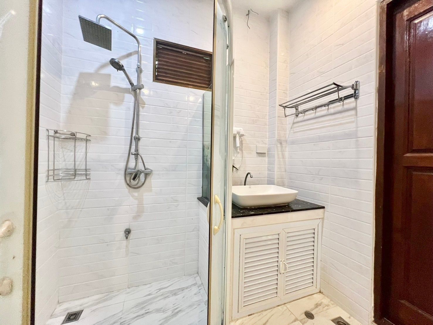 uploads/efe1bc97-da39-4732-9026-bc1cbf882b7a/90a398f9-503f-481f-a6a8-442c41318f25