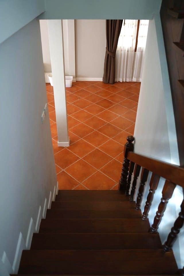 uploads/efe1bc97-da39-4732-9026-bc1cbf882b7a/90dafc24-32c8-4446-81f9-99917e77582c