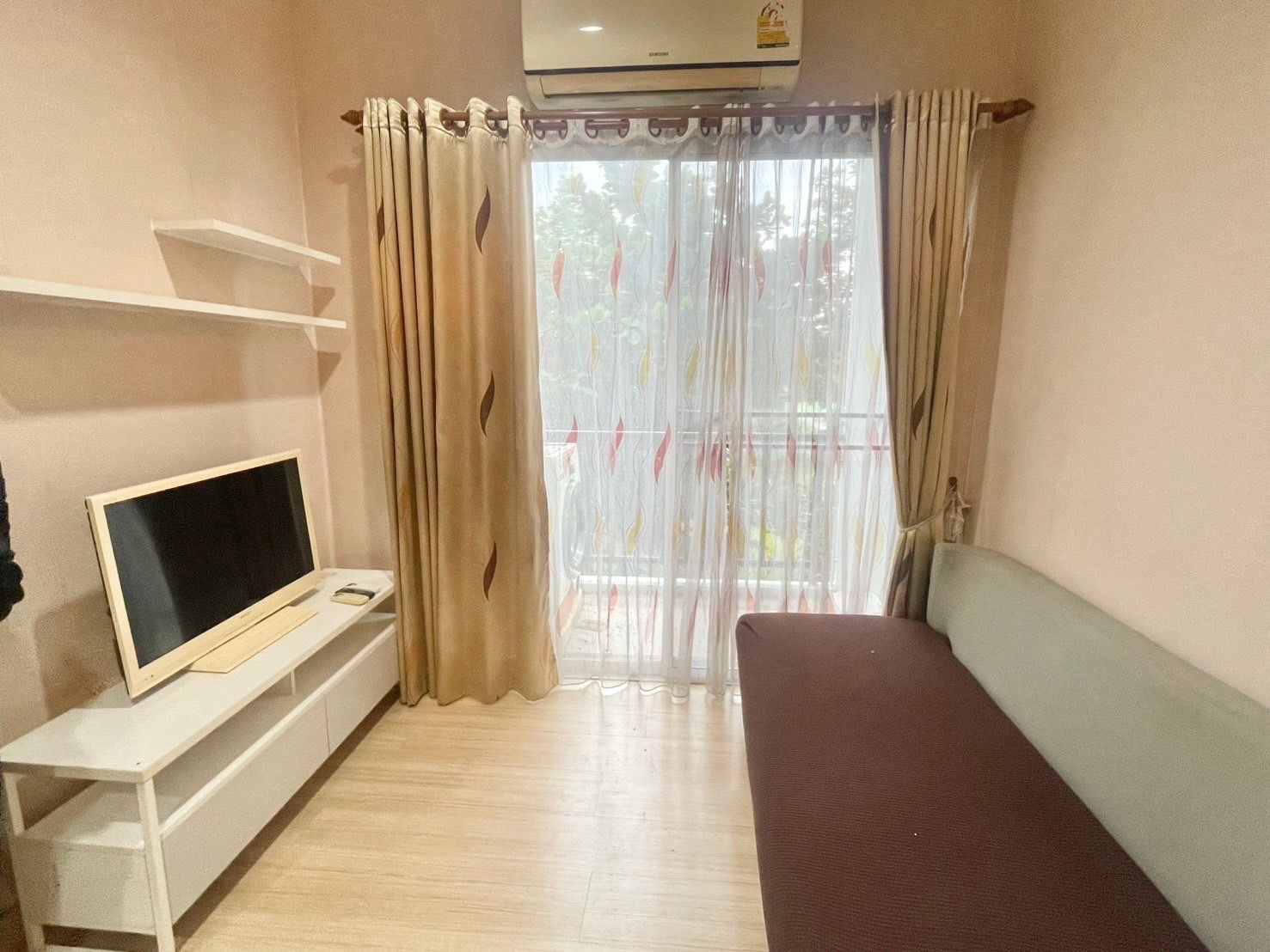 One Plus Huay Kaew - Image 1