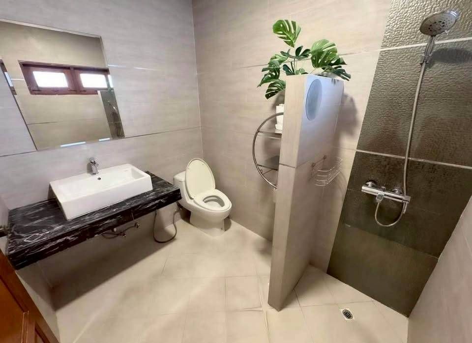 uploads/efe1bc97-da39-4732-9026-bc1cbf882b7a/9293dc9b-c0ee-4790-ad9c-9179b59aca60