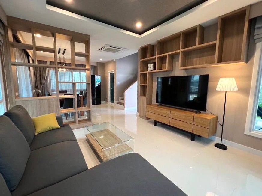 uploads/efe1bc97-da39-4732-9026-bc1cbf882b7a/92d773c3-fe53-4da2-a300-537012ddda49