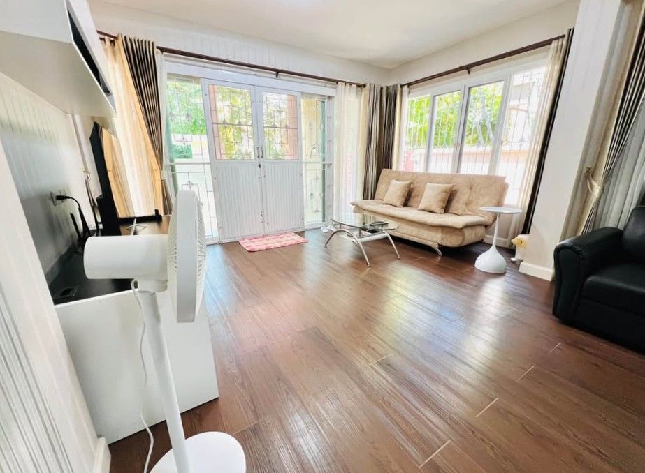 uploads/efe1bc97-da39-4732-9026-bc1cbf882b7a/944869bc-3b4b-4cc3-8a1b-032e4aebe6d5