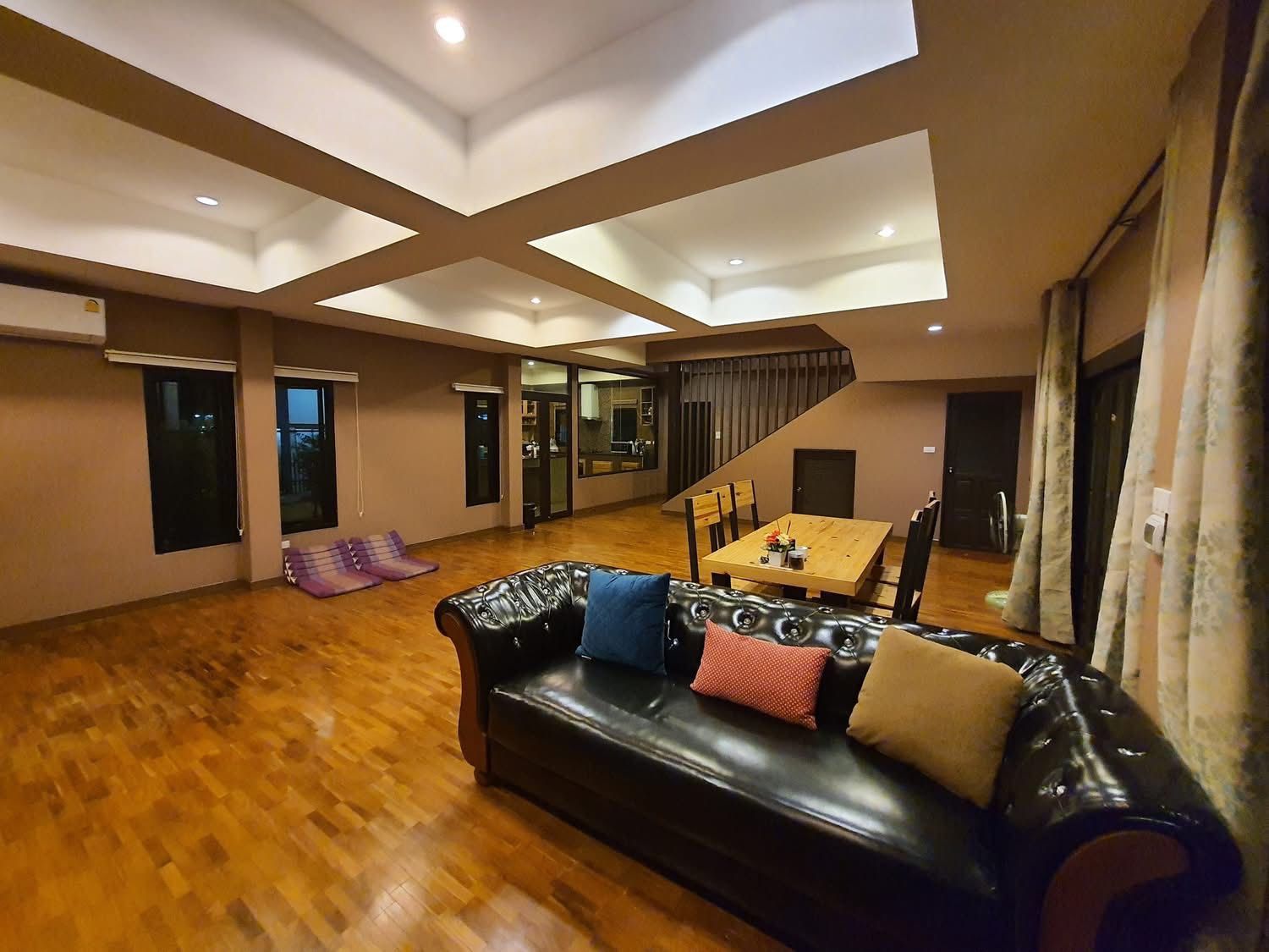 uploads/efe1bc97-da39-4732-9026-bc1cbf882b7a/94d6ab6c-d148-4a41-8de4-cde2a010d302