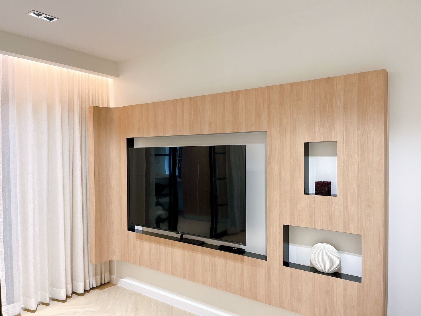 uploads/efe1bc97-da39-4732-9026-bc1cbf882b7a/9545a463-04c7-4e3b-abbb-6c63a84c5bc8