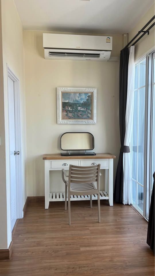 3 卧室 联排别墅 出租 在  - Image 8