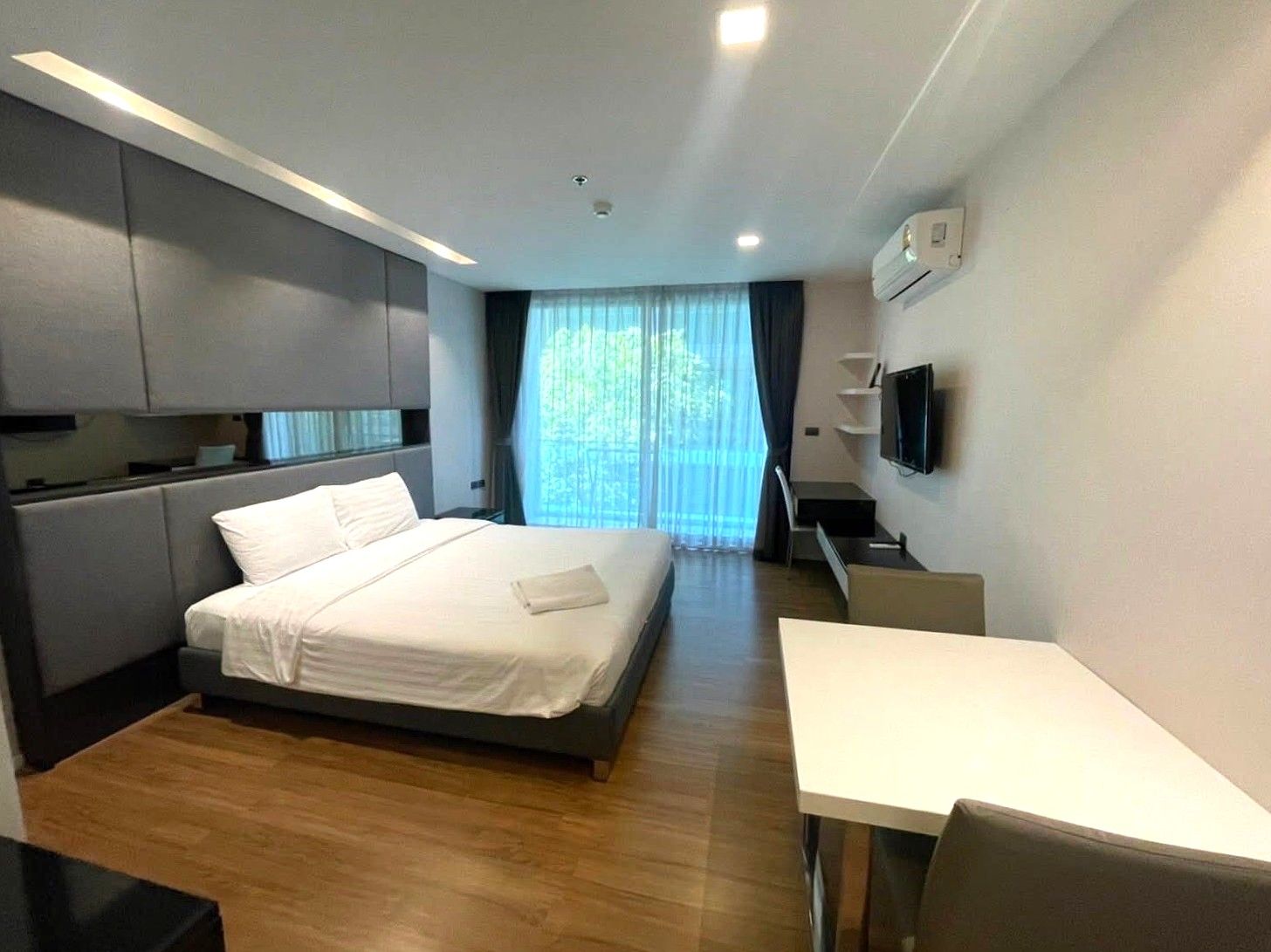 Star Hill Condo - Image 1