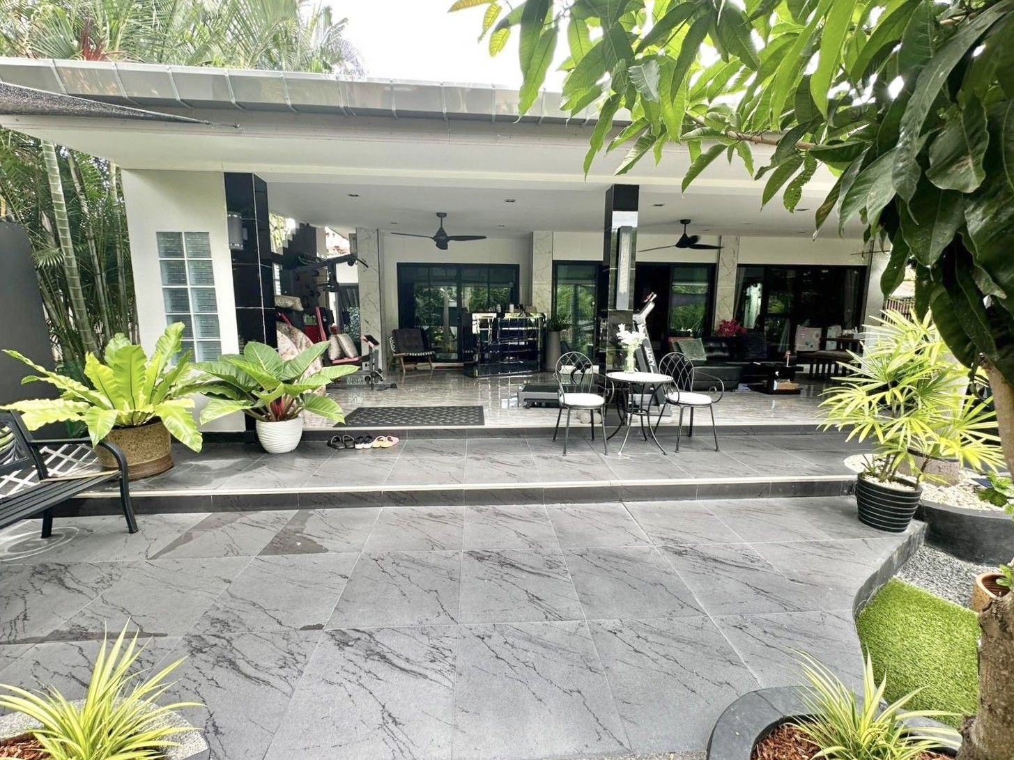 2 卧室 独立房屋 出售 在  - Image 1