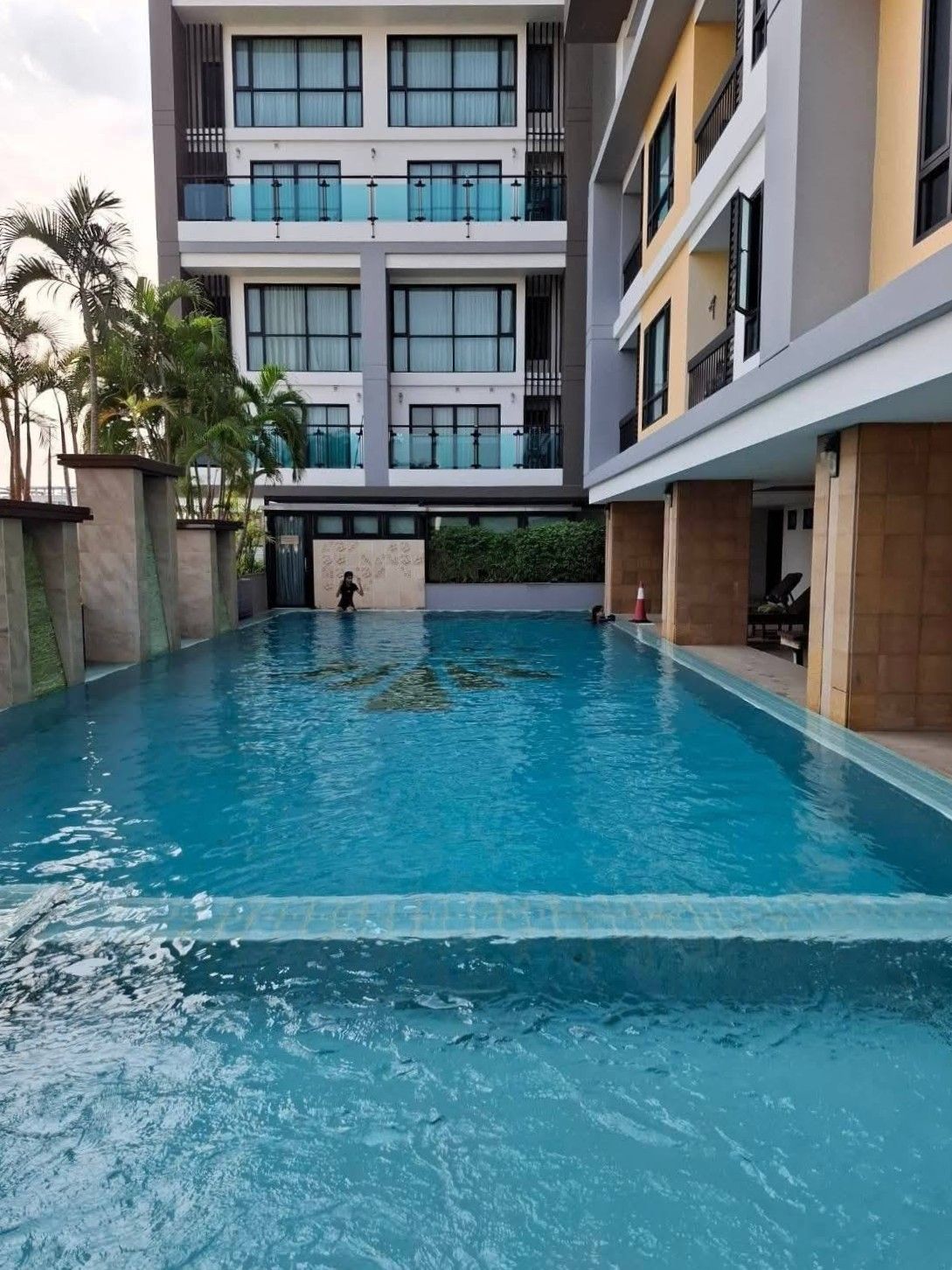 uploads/efe1bc97-da39-4732-9026-bc1cbf882b7a/981a2da8-d70c-4c77-af73-c73f62495a16