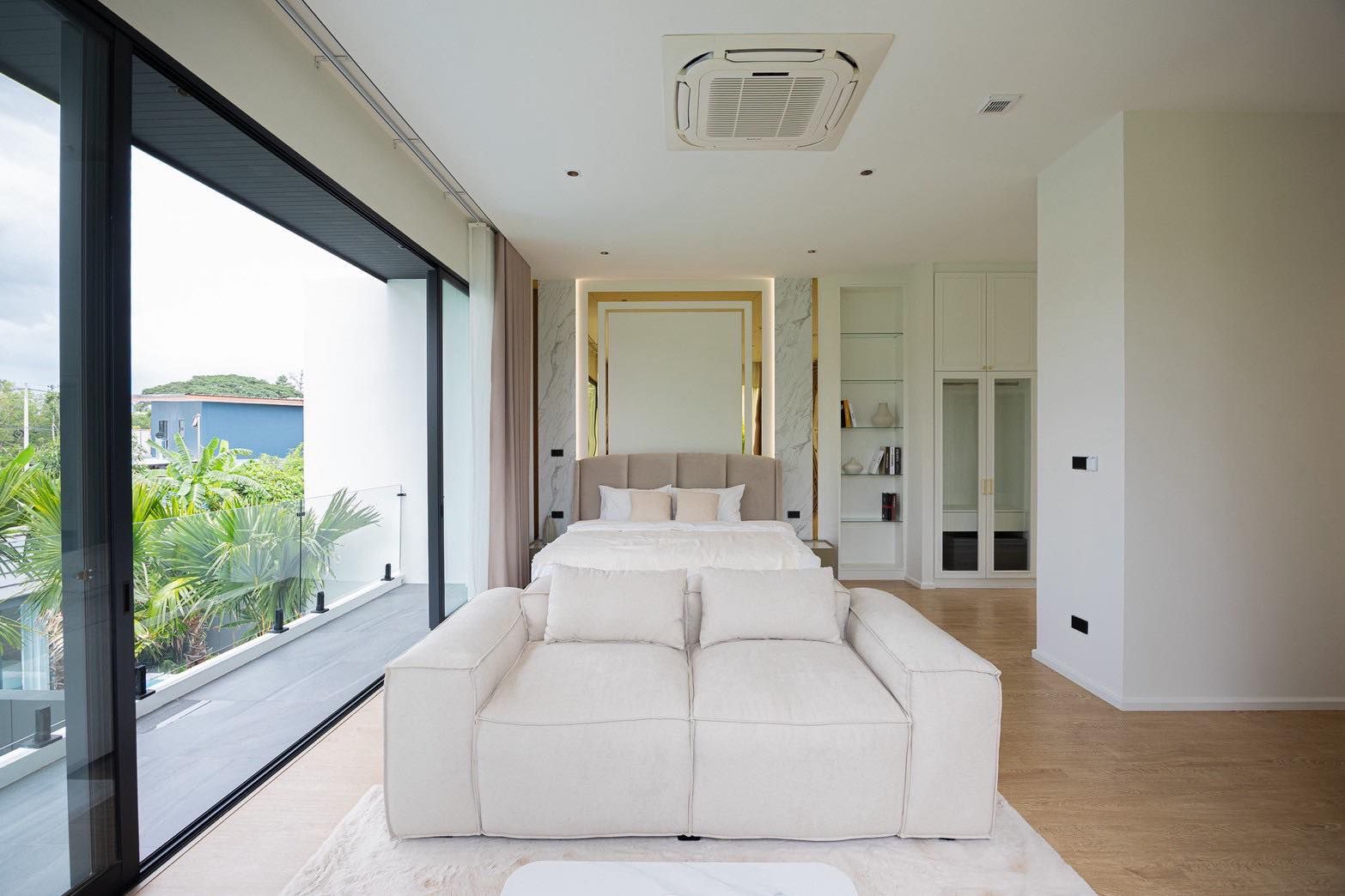 5 卧室 独立房屋 出租 在  - Image 19