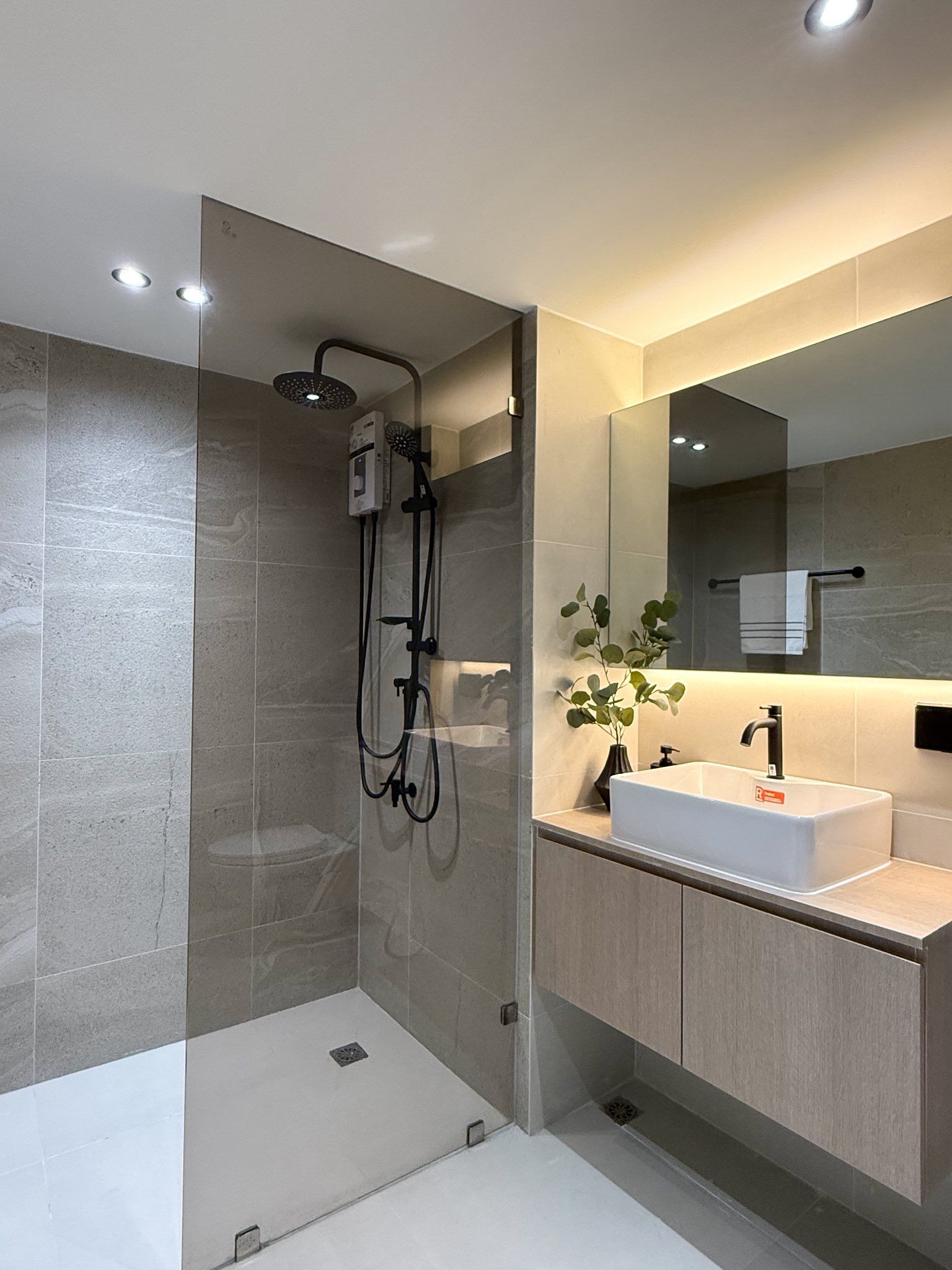 uploads/efe1bc97-da39-4732-9026-bc1cbf882b7a/98dddfaa-2c1e-4343-864f-821822558d76