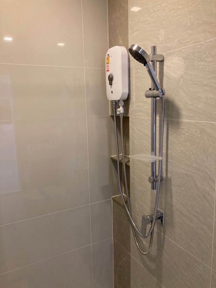 1 卧室 公寓 出租 在  - Image 5