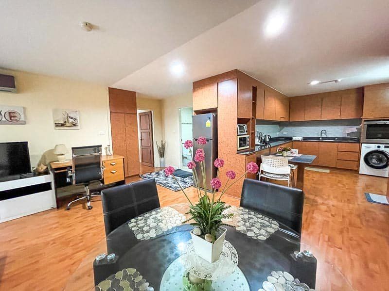 1 卧室 公寓 出租 在  - Image 4