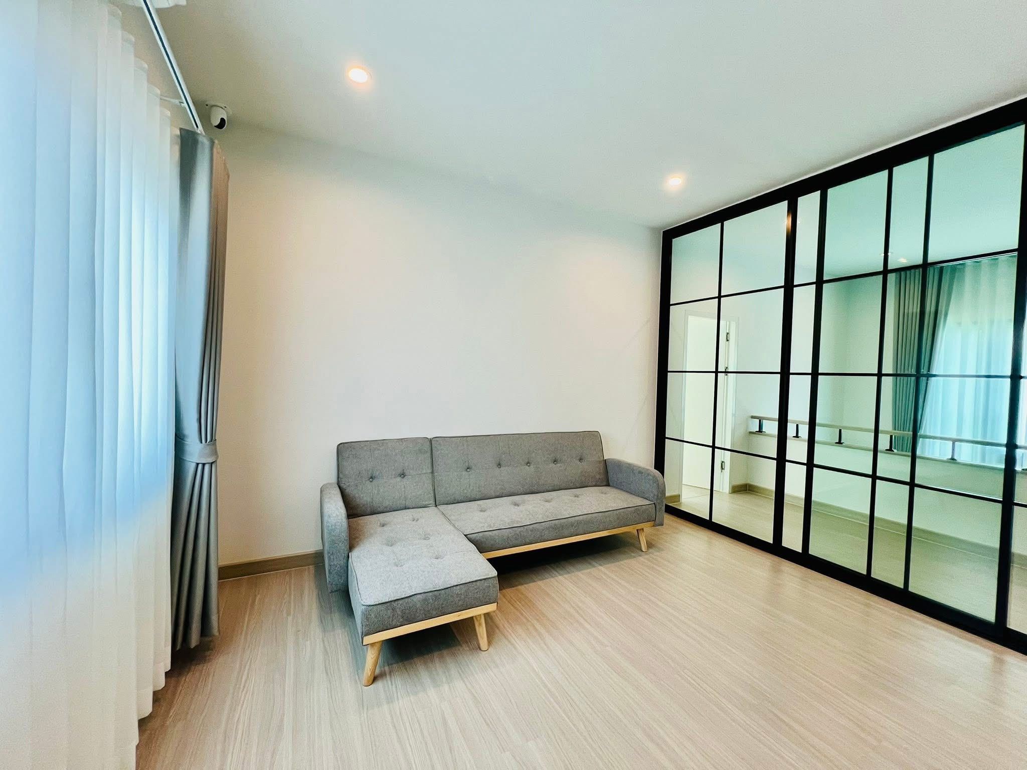 4 Bedroom House For Rent in San Klang, San Kamphaeng, Chiang Mai - Image 8