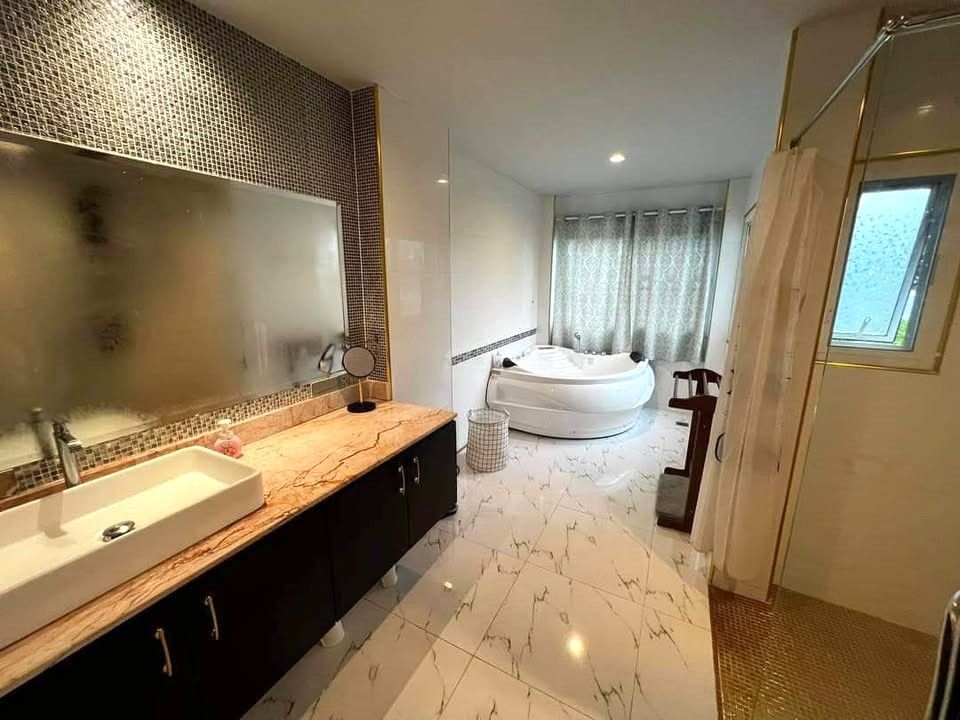 uploads/efe1bc97-da39-4732-9026-bc1cbf882b7a/9e722b19-219b-474a-8aef-8dc5056a8fc1