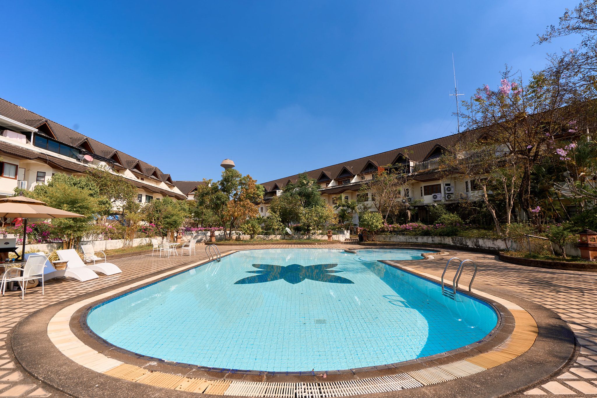 uploads/efe1bc97-da39-4732-9026-bc1cbf882b7a/9ec50030-0d16-44af-b41e-b3ae432820cf