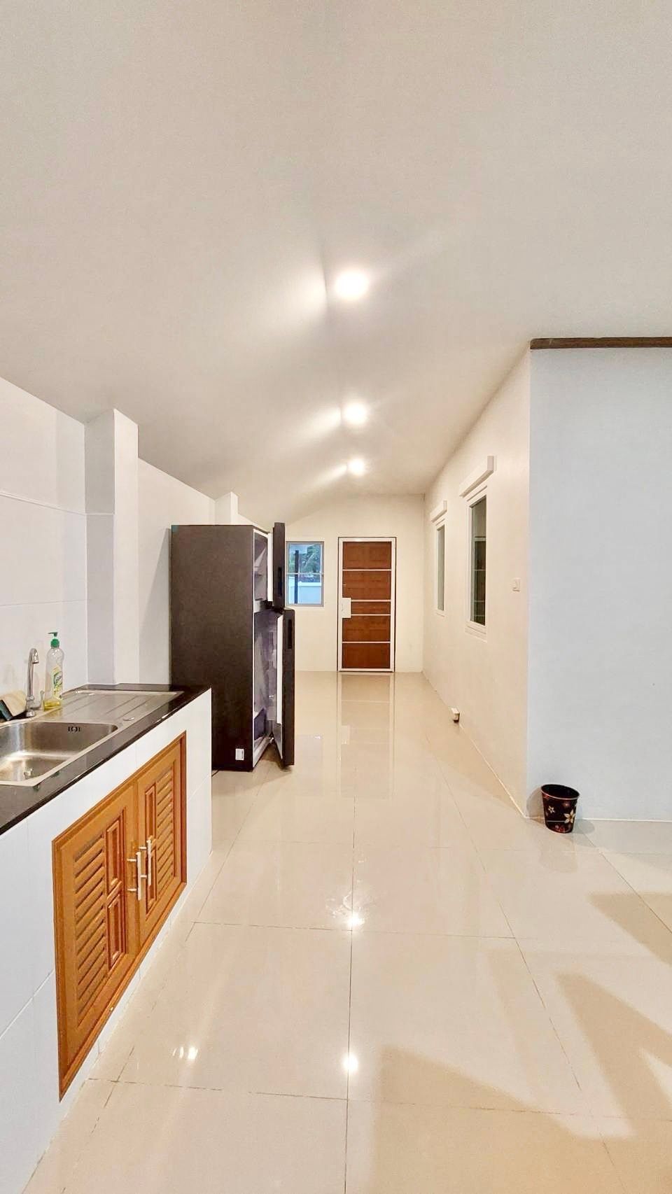 4 卧室 独立房屋 出租 在  - Image 10