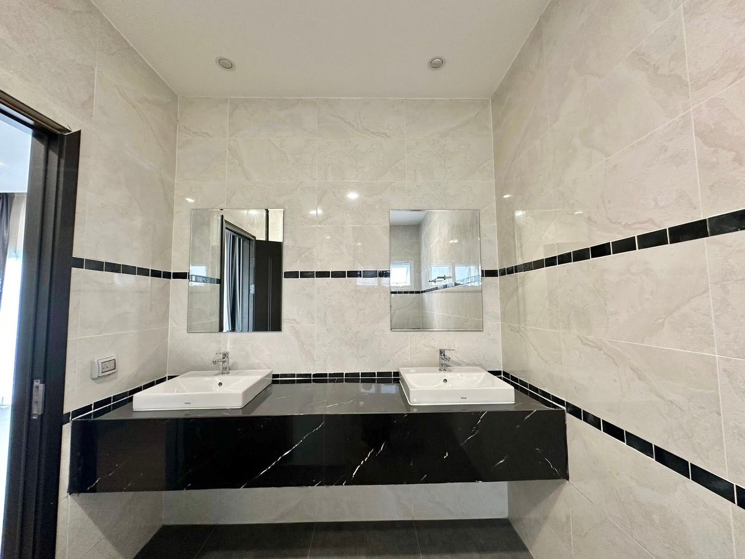 uploads/efe1bc97-da39-4732-9026-bc1cbf882b7a/a033c1b1-771c-4d5c-87b8-944da60d3cbf