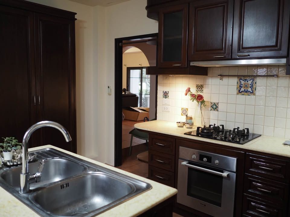 5 卧室 独立房屋 出租 在  - Image 5