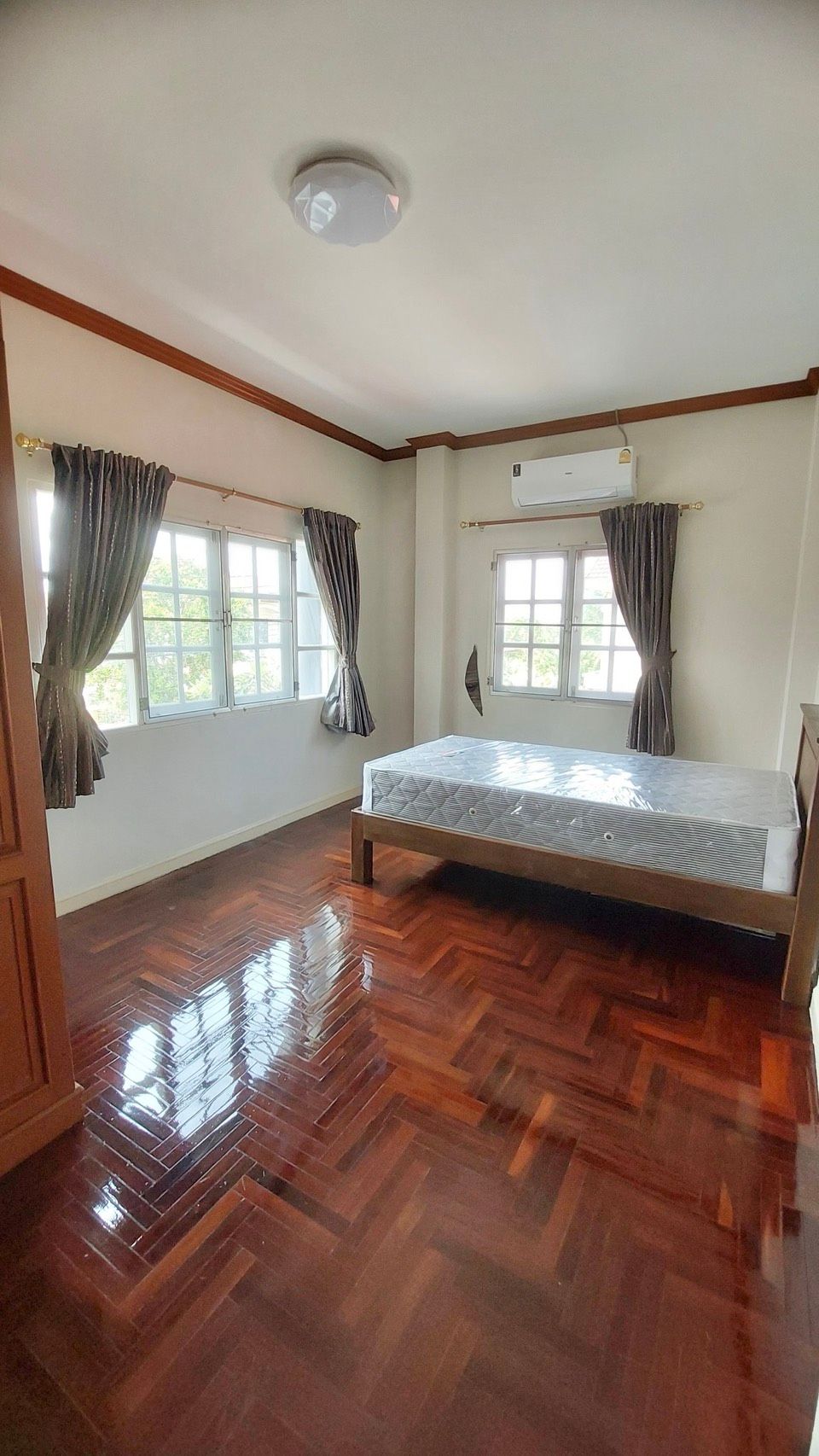 4 卧室 独立房屋 出租 在  - Image 16