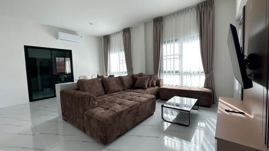 3 卧室 独立房屋 出租 在  - Image 2