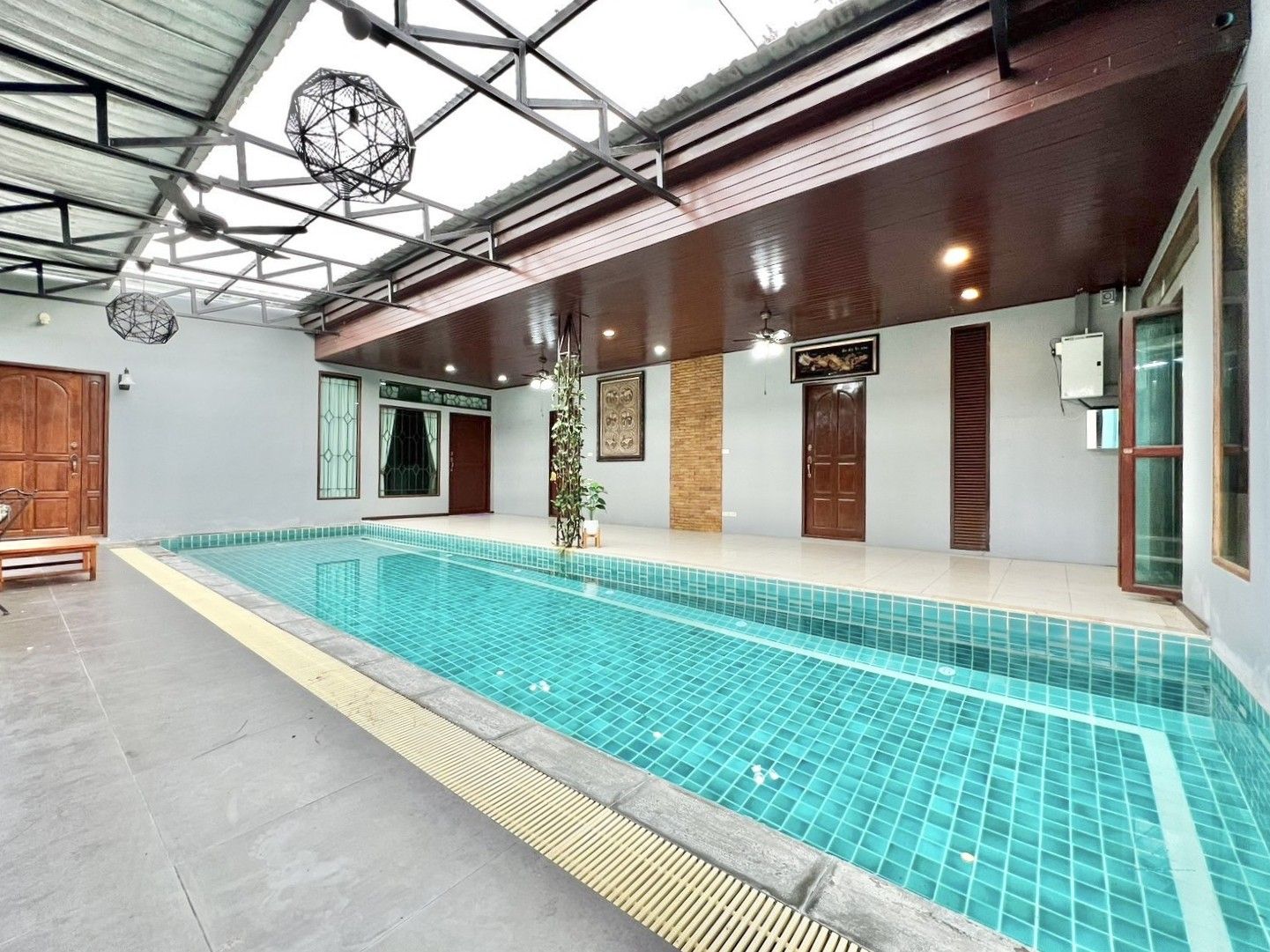 uploads/efe1bc97-da39-4732-9026-bc1cbf882b7a/a4a2ba17-d499-44d4-8624-2839c94877a1