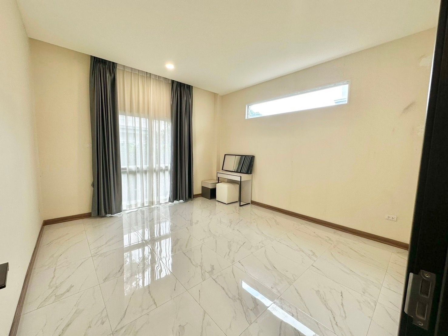 uploads/efe1bc97-da39-4732-9026-bc1cbf882b7a/a4b2a4dc-dd85-41ce-b9cd-ac8ec55255f2