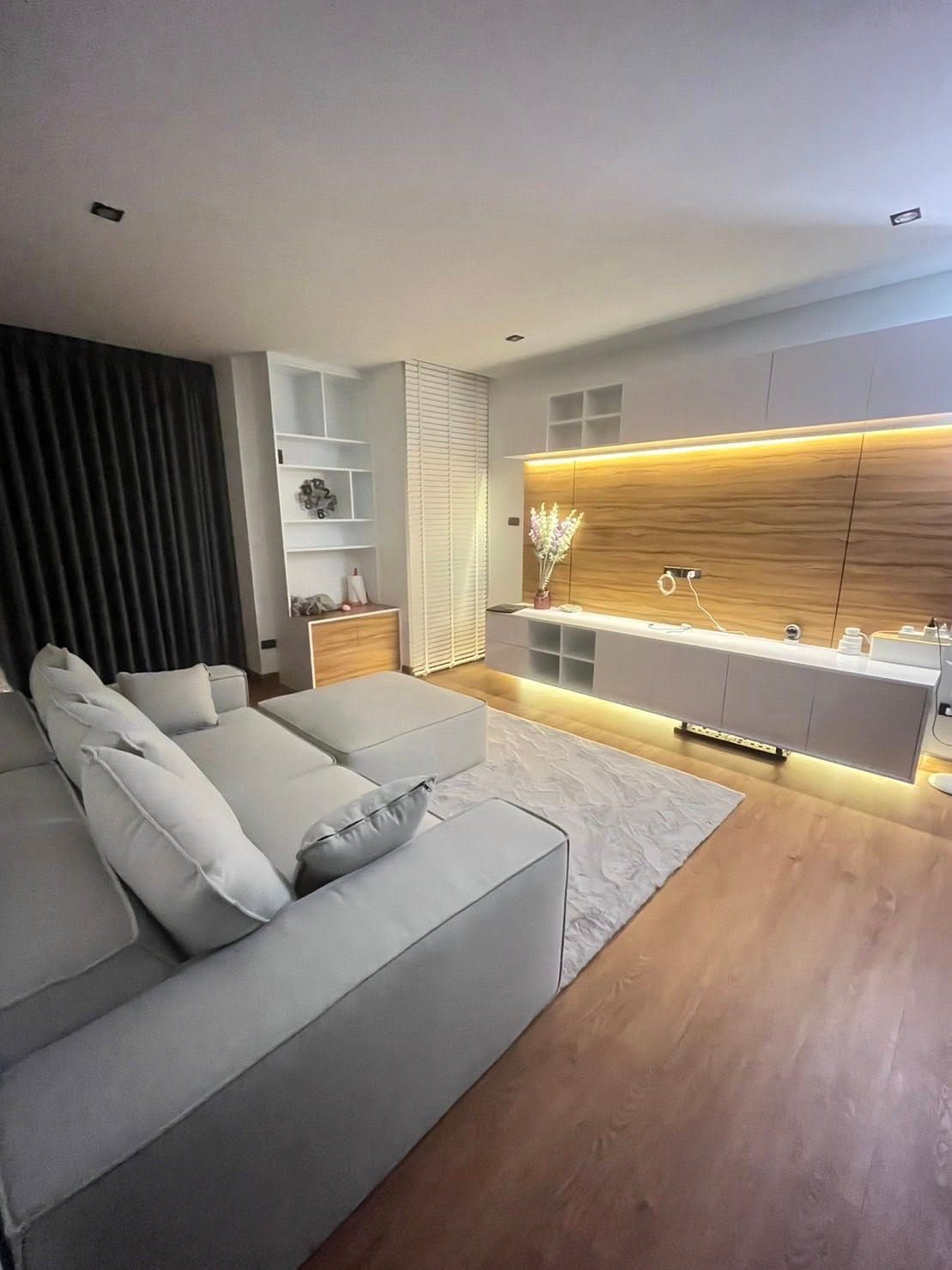 uploads/efe1bc97-da39-4732-9026-bc1cbf882b7a/a4ca1423-6142-4f08-824d-2dd4460754ad