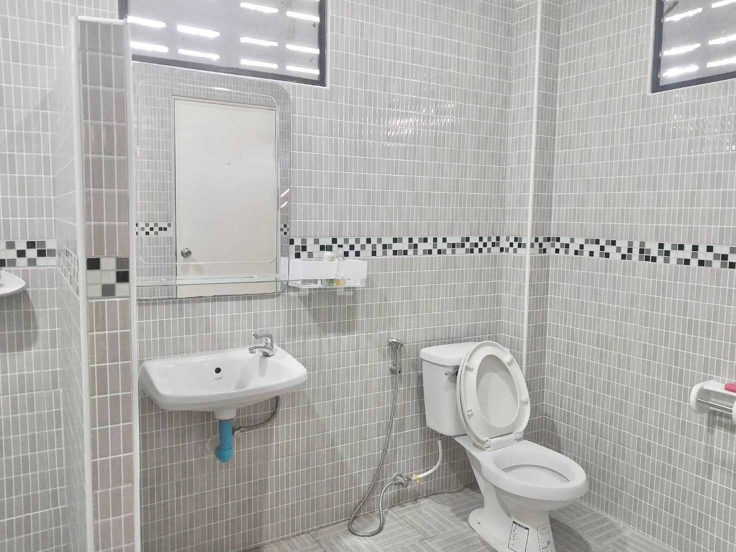 uploads/efe1bc97-da39-4732-9026-bc1cbf882b7a/a4e1c2f2-dedd-498e-a0b7-f7d1ef49fd24