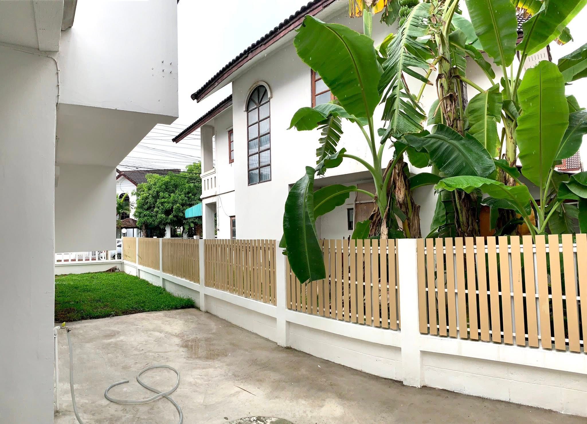 3 Bedroom House For Rent in San Phak Wan, Hang Dong, Chiang Mai - Image 18