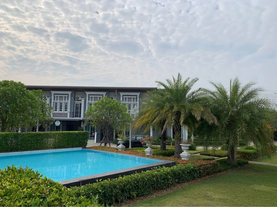 3 卧室 联排别墅 出租 在  - Image 11