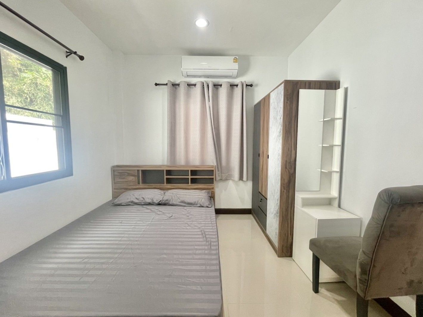 4 卧室 独立房屋 出租 在  - Image 21