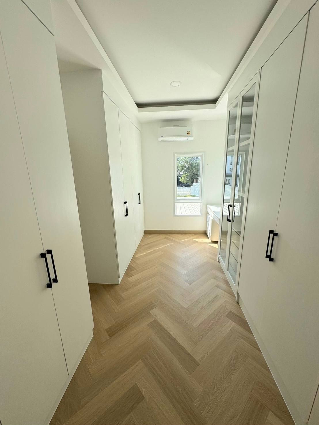 uploads/efe1bc97-da39-4732-9026-bc1cbf882b7a/a69e8877-99f4-4805-ad64-b88f576d0c6a