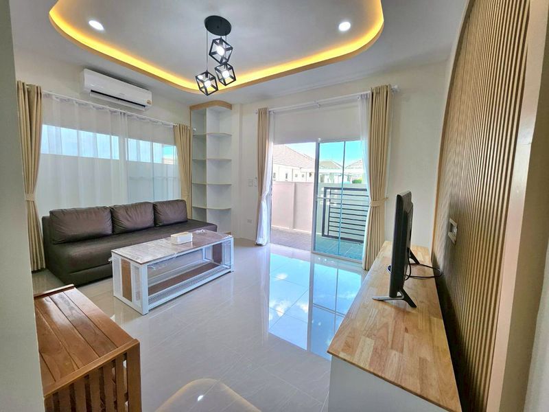 uploads/efe1bc97-da39-4732-9026-bc1cbf882b7a/a81d1ea4-e4f5-40b2-87e7-2415aaaf93f8