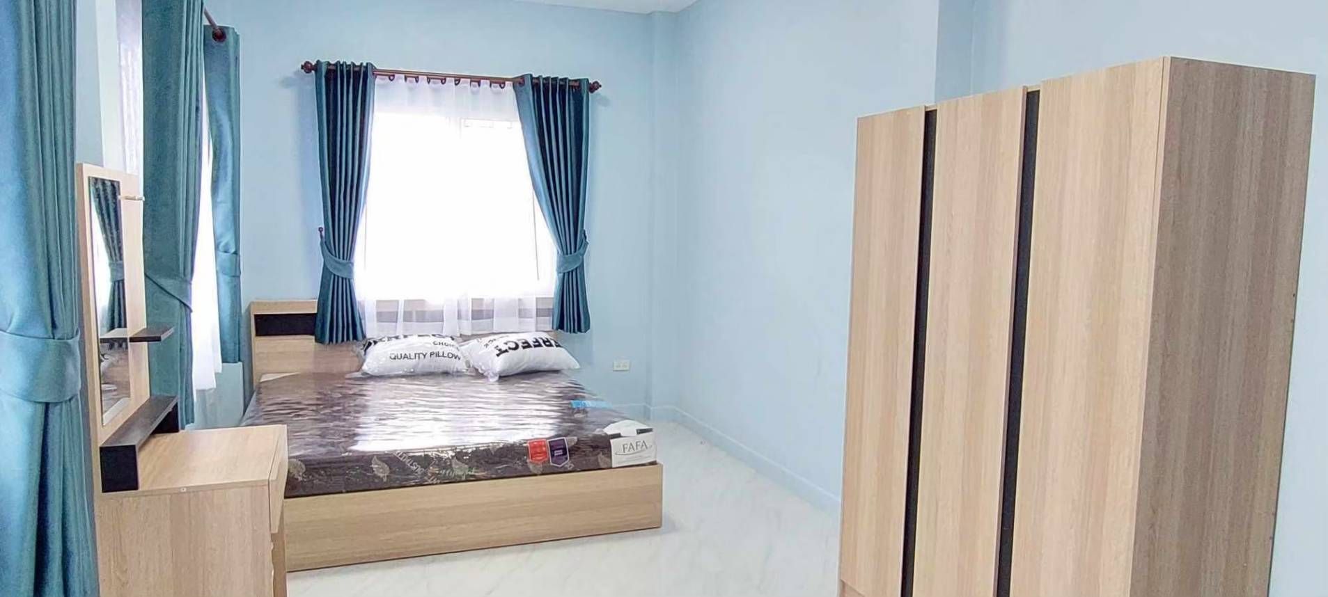 4 卧室 独立房屋 出租 在  - Image 9