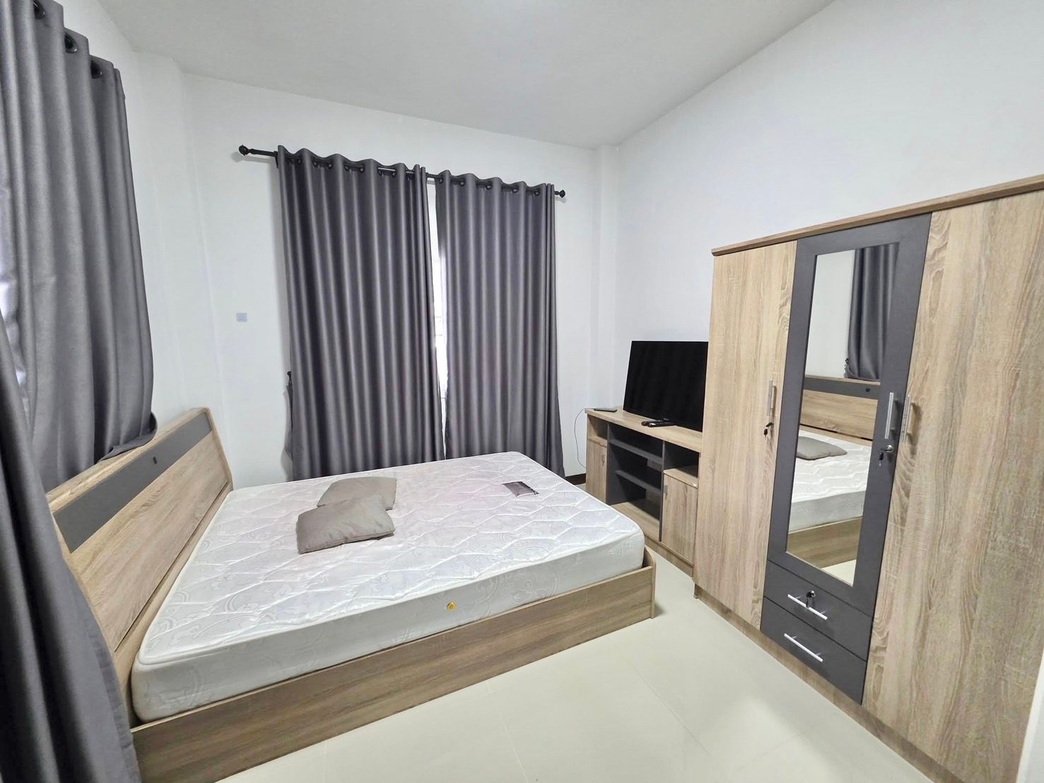 3 卧室 独立房屋 出租 在  - Image 5