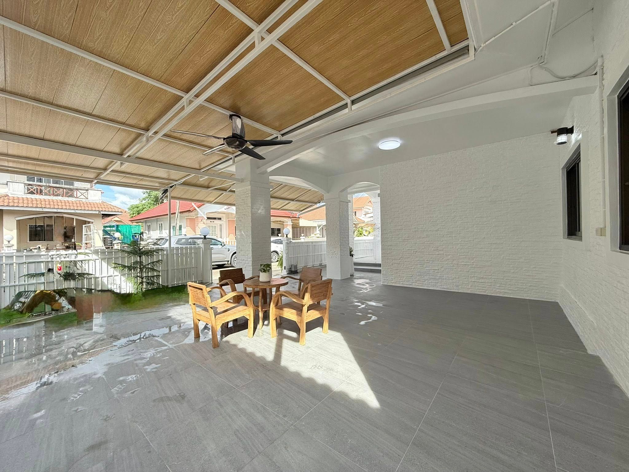 uploads/efe1bc97-da39-4732-9026-bc1cbf882b7a/a9b2cb96-e124-415c-ab9d-bc2e7340ae49