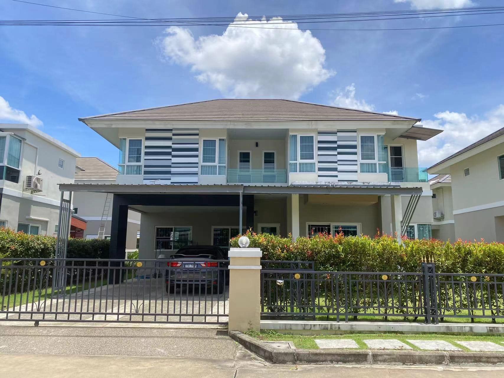 3 卧室 独立房屋 出租 在  - Image 1