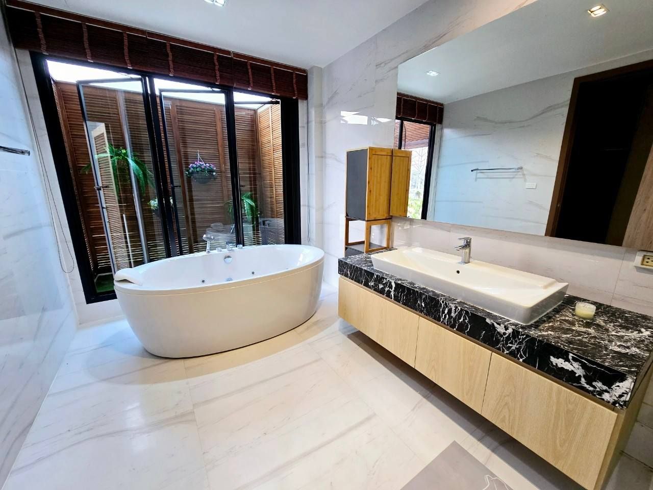 Akaluck Sansai - Image 11