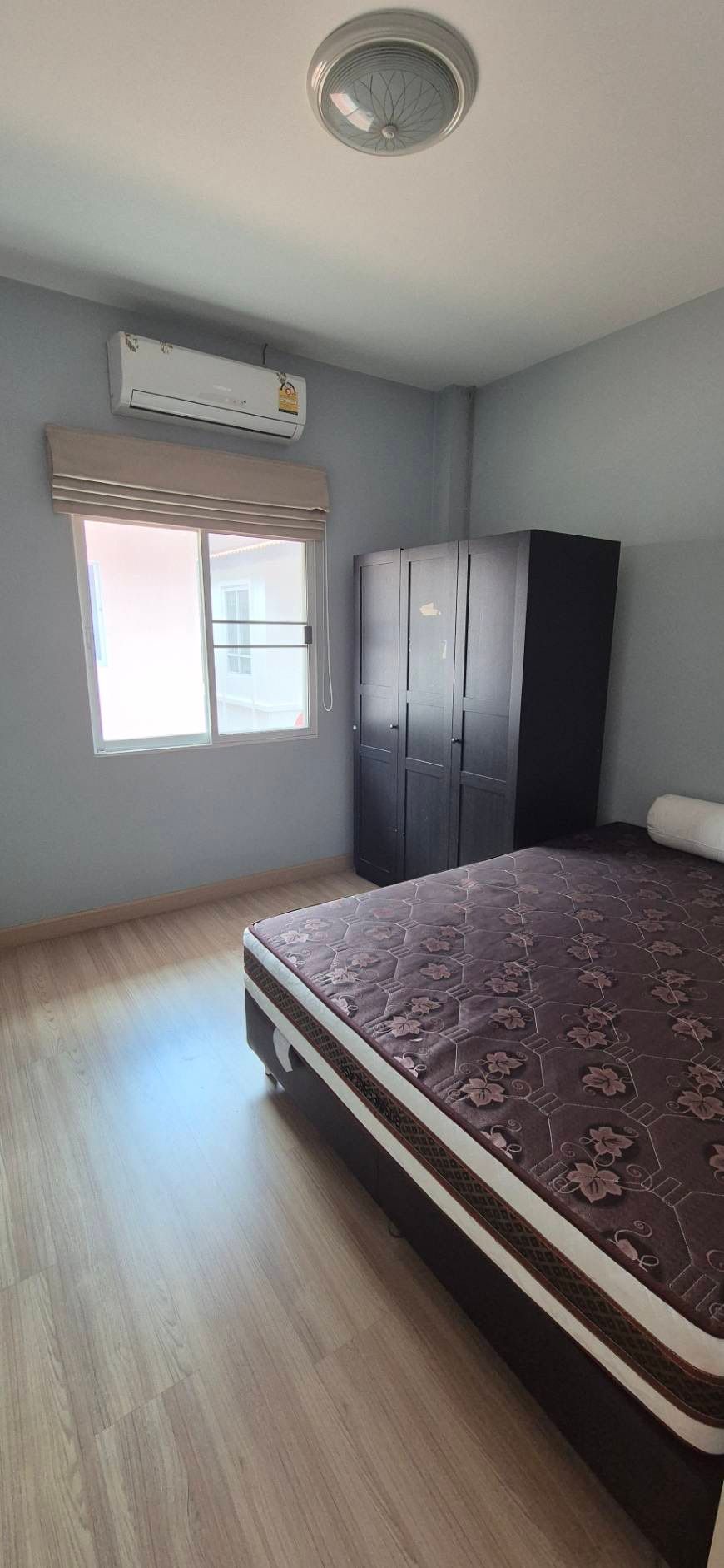 3 卧室 独立房屋 出租 在  - Image 8