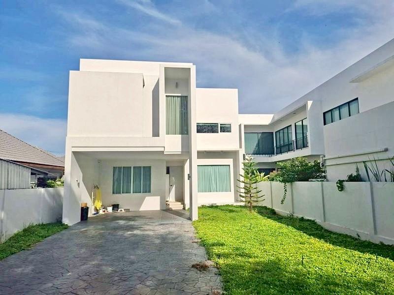 uploads/efe1bc97-da39-4732-9026-bc1cbf882b7a/ae783299-6f7d-4db9-a738-f671a6935644